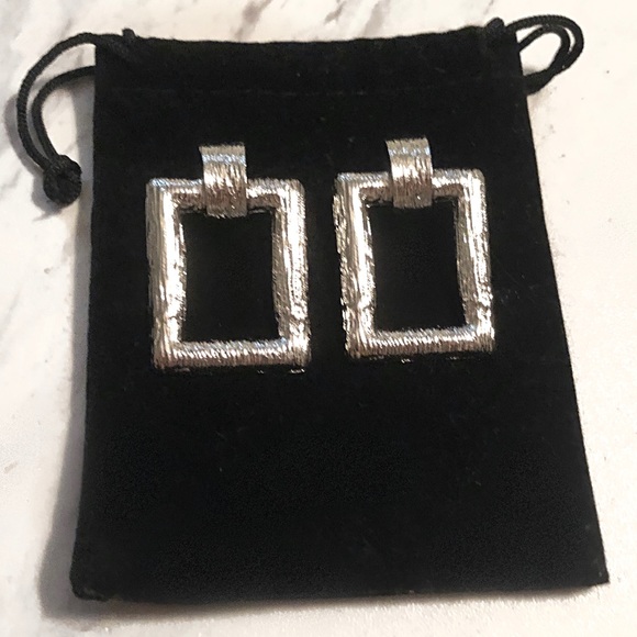 Zara Jewelry - Zara silver broche Earrings